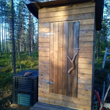 Pikku-ahvenlampi, *