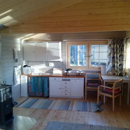 Pikku-ahvenlampi, Ranua